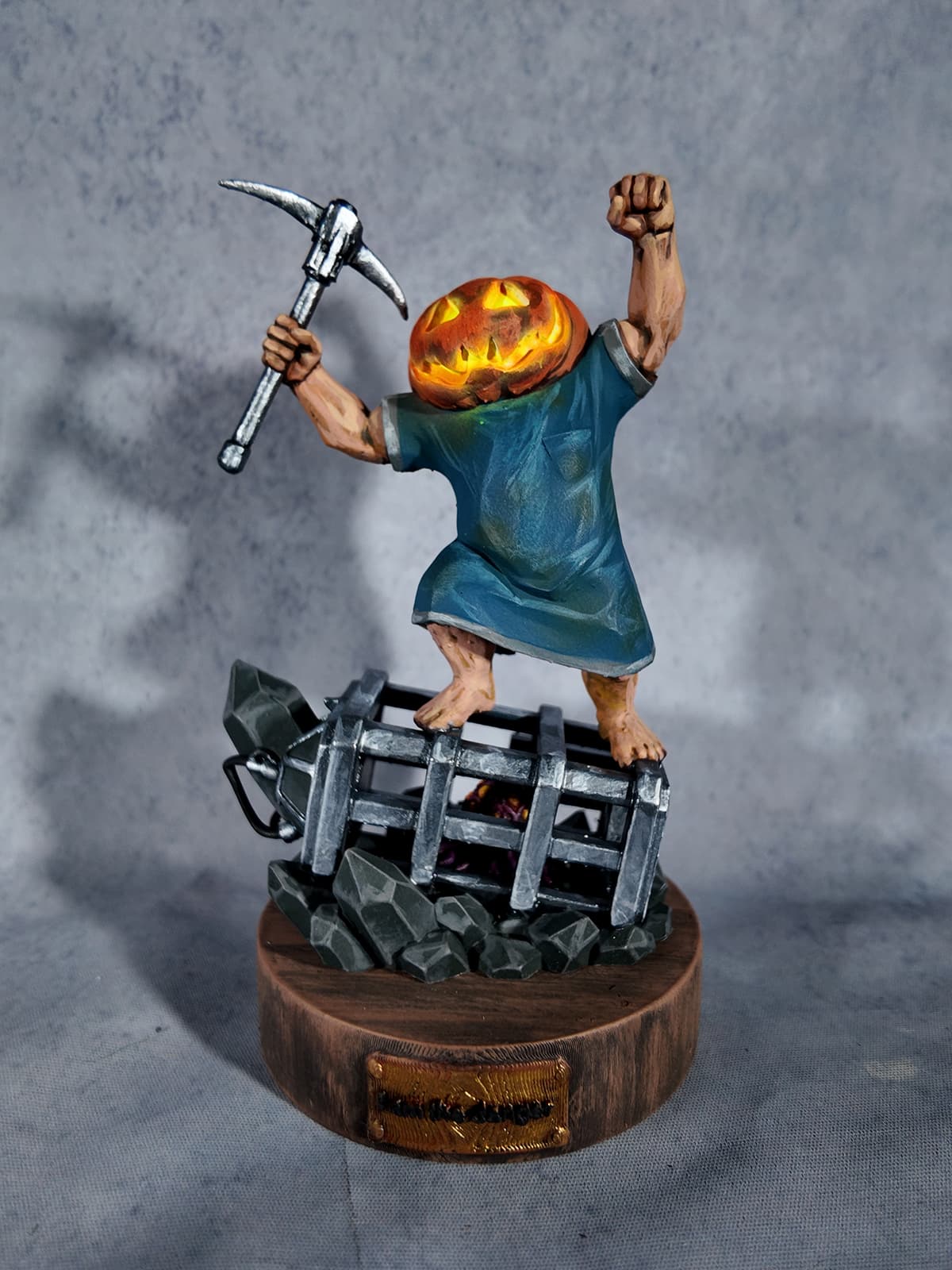 Figurine 3D personnalisée « Mineur démoniaque » imprimée en résine par Alter Hero